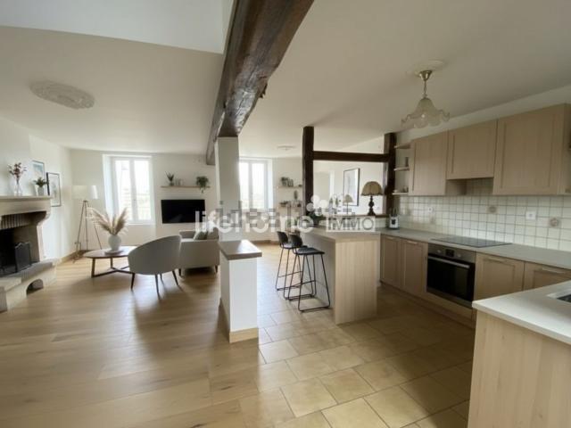 Maison, Ardentes