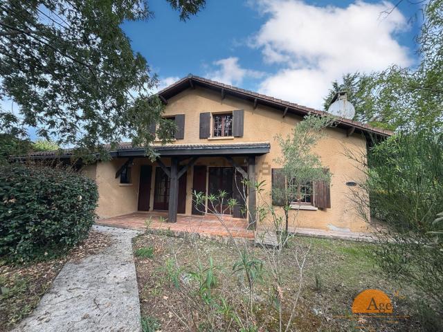 Maison, Arès