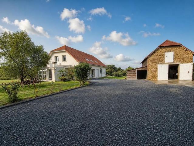 Maison, Argelos