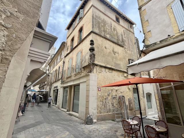 Maison, Arles