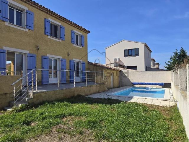 Maison, Arles