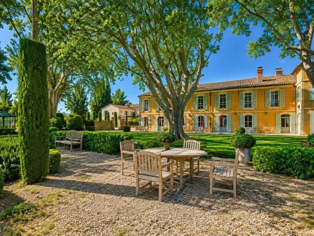 Maison, Arles