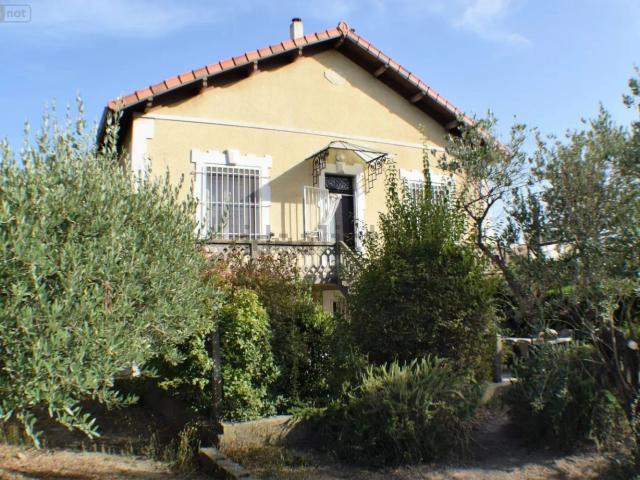 Maison, Arles