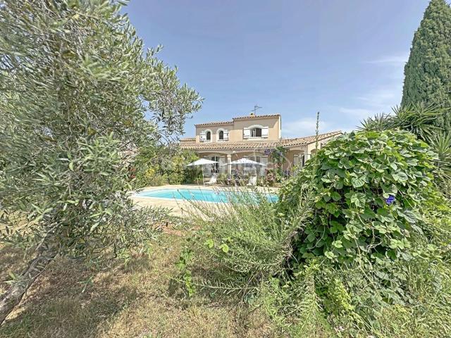 Maison, Arles
