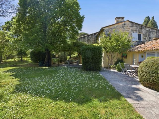 Maison, Arles