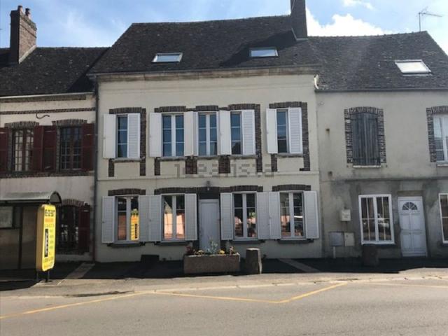 Maison, Armeau