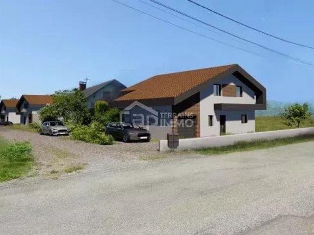 Maison, Armoy