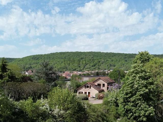 Maison, Ars sur Moselle