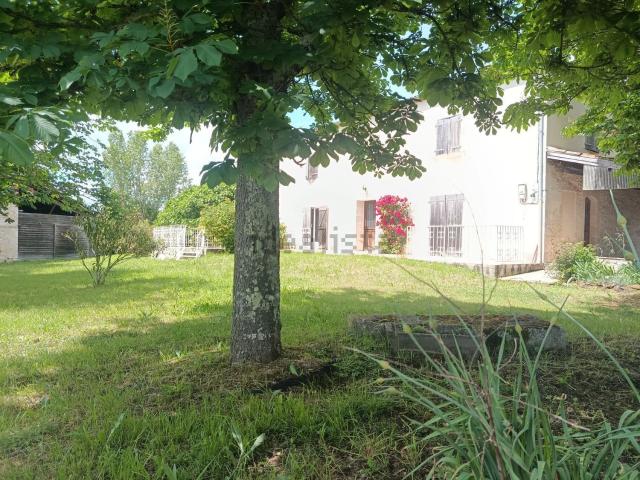Maison, Astaffort