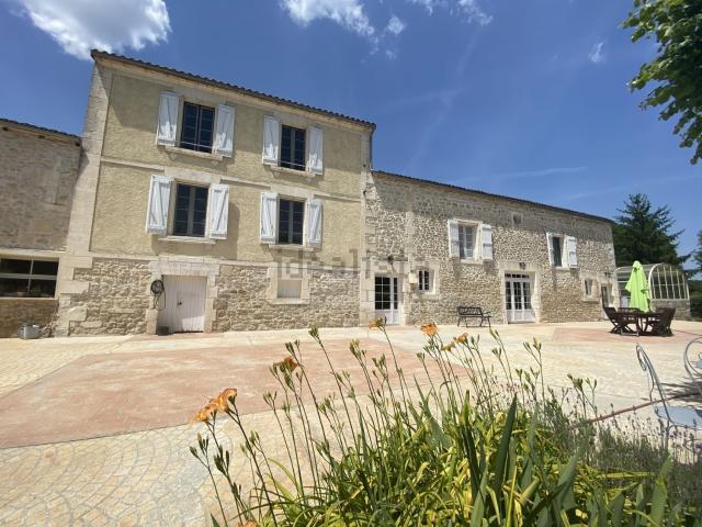 Maison, Asnières sur Nouère