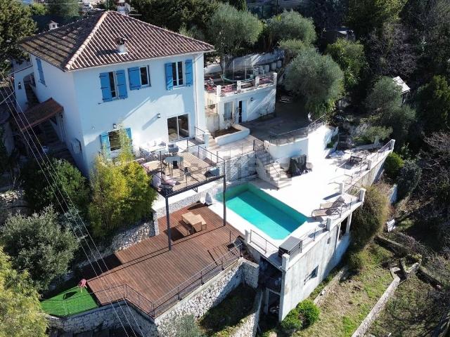 Maison, Aspremont