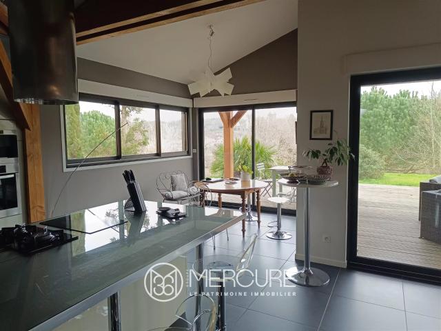 Maison atypique 3 4 chambres 250m² Confolens