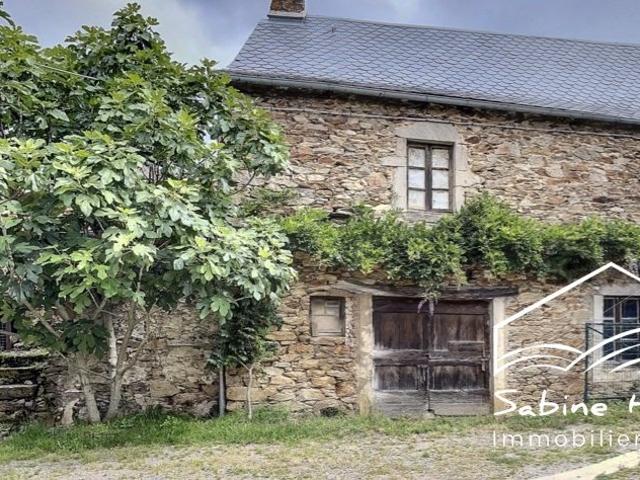 Maison Atypique avec de très belles dépendances 171m² Sauveterre de Rouergue