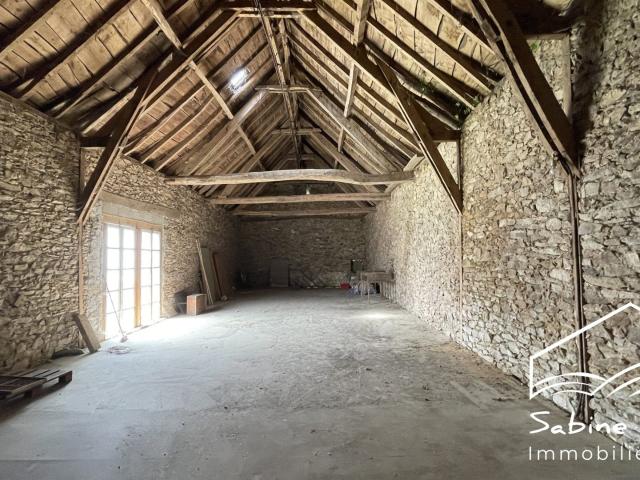 Maison Atypique avec de très belles dépendances 171m² Sauveterre de Rouergue