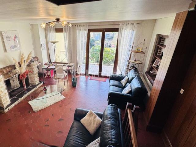 MAISON ATYPIQUE DE 120M²