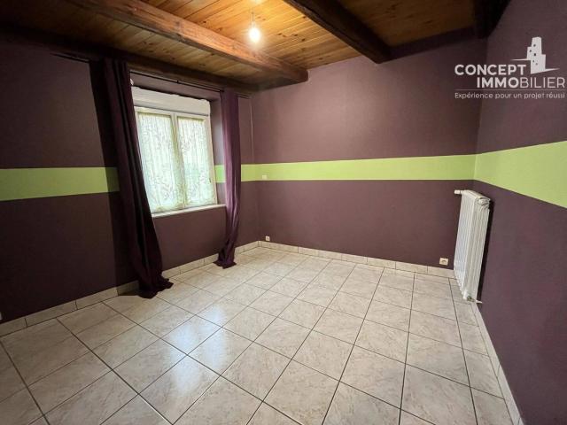 MAISON ATYPIQUE F3 DE 91 M² – CHAILLY LÈS ENNERY