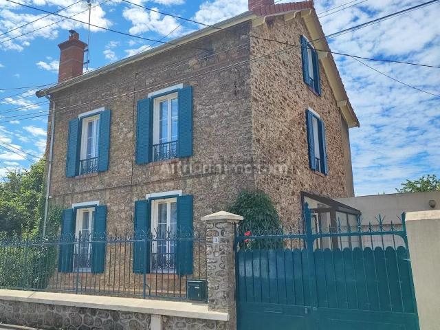Maison, Athis Mons