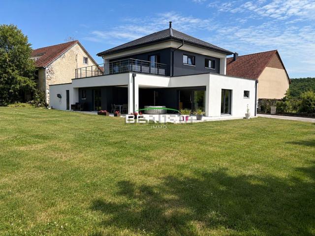 Maison, Autechaux Roide