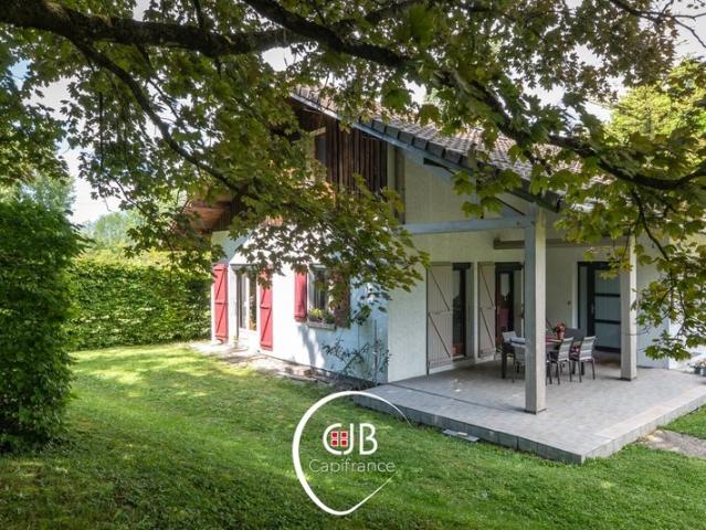 Maison aux Marches limite Myans, 4 chambres, piscine et gran. 191m² Myans