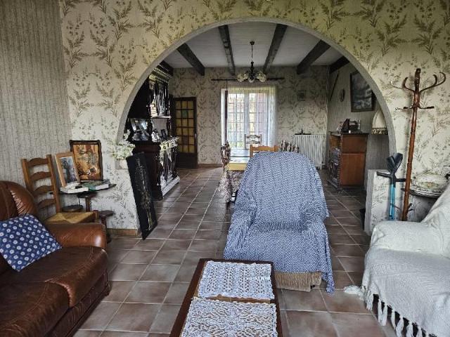 Maison Au cur dun hameau, cet ensemble offre un ensemble. 129m² Sainte Foy de Longas