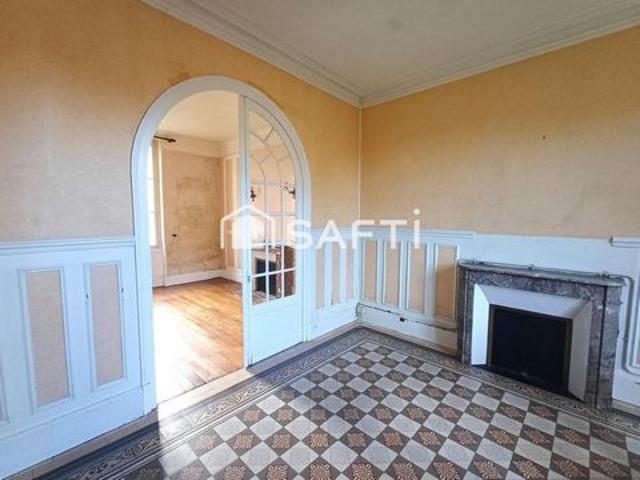 Maison de bourg, 3 ch avec jardin plus potentiel