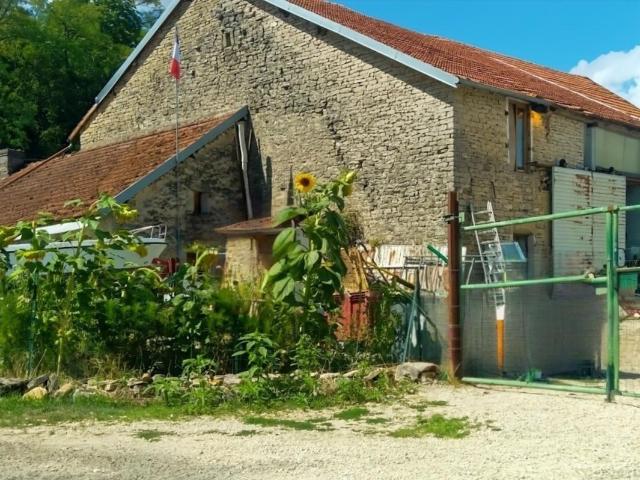 Maison au calme à rénover