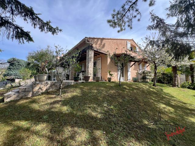 Maison au calme avec piscine Proche Vaison