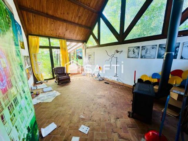MAISON AU CALME, ET DE BEAUX VOLUMES