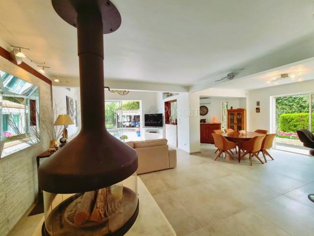 Maison au calme sur une jolie parcelle paysagée 175m² Saint Jean de Védas