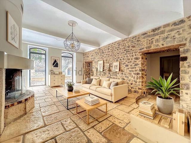 Maison, Aubenas