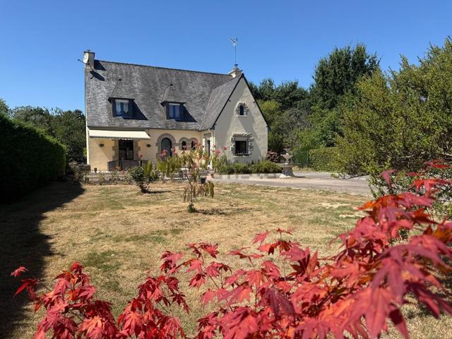 Maison, Aucaleuc