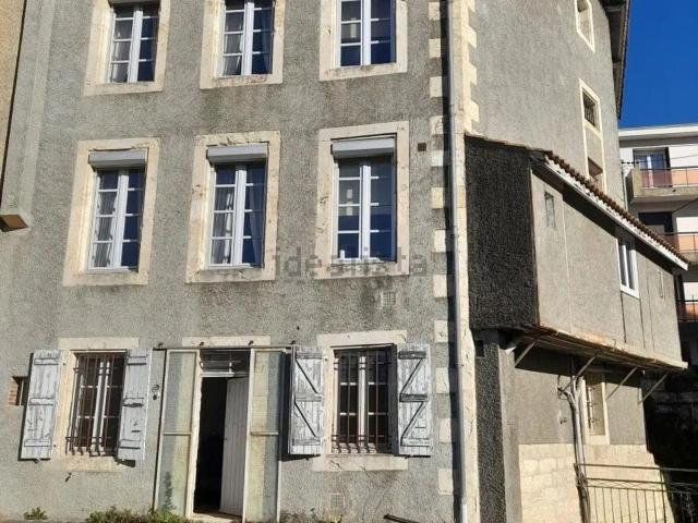Maison, Auch