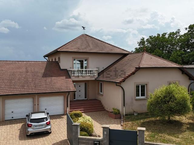 Maison, Audun le Roman