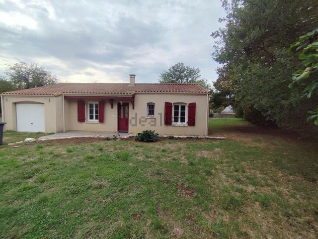Maison, Augé