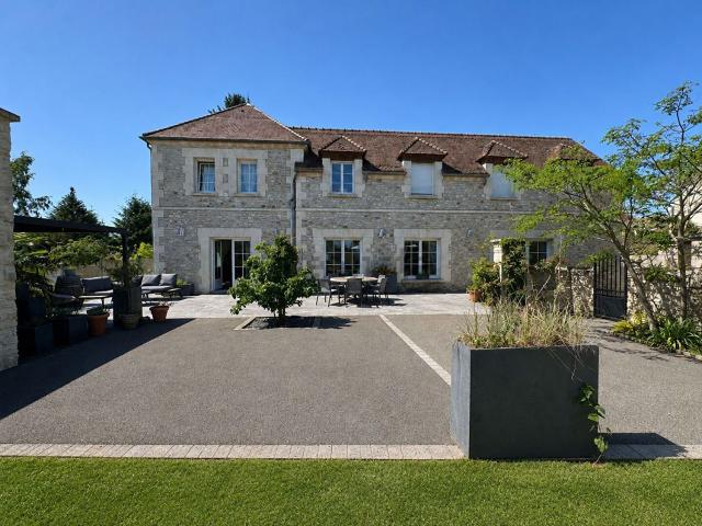 Maison, Auger Saint Vincent