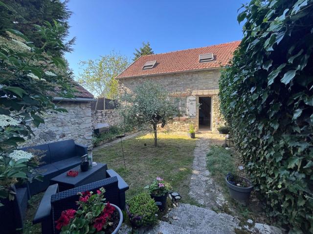 Maison, Auger Saint Vincent