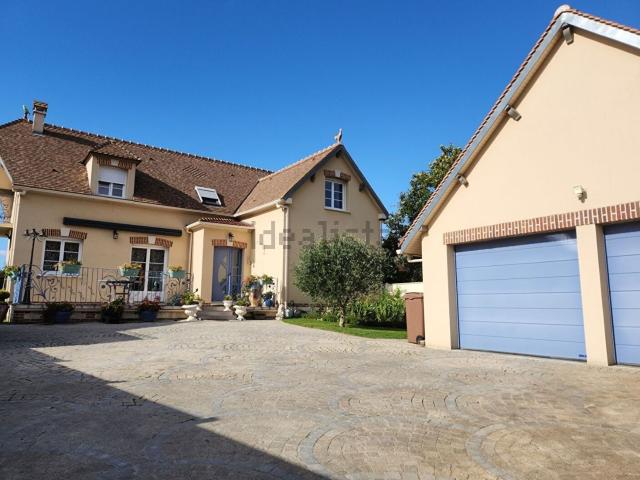 Maison, Auneuil