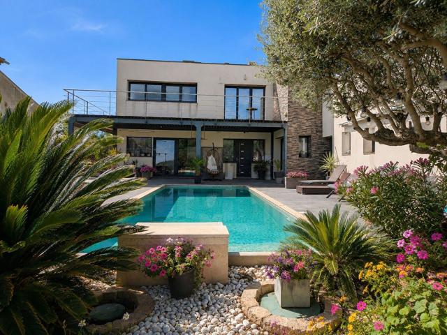 Maison, Aups