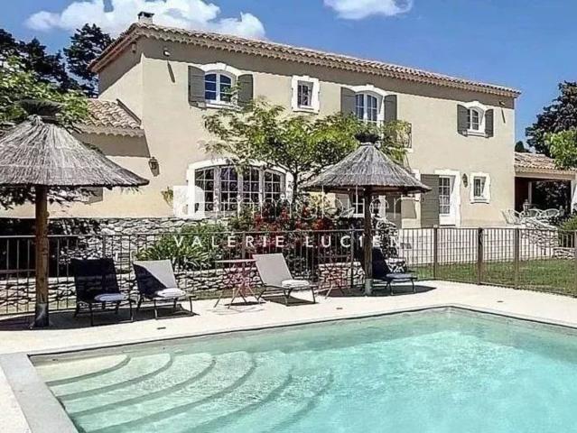 Maison, Aureille