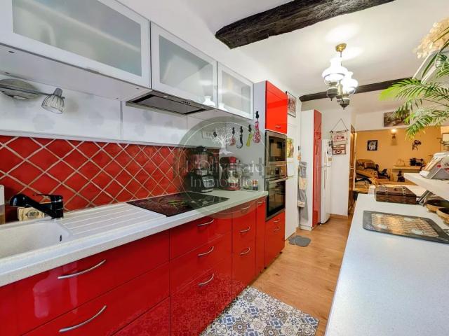 Maison, Auriol