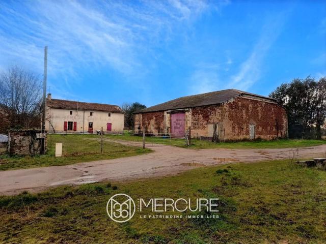 Maison, Availles Limouzine