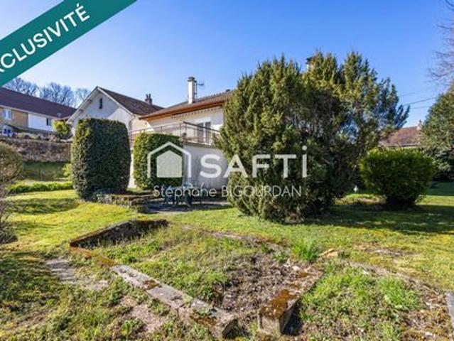 Maison Avanne: 153m², 6 pièces, sous sol, grenier, 8 ares