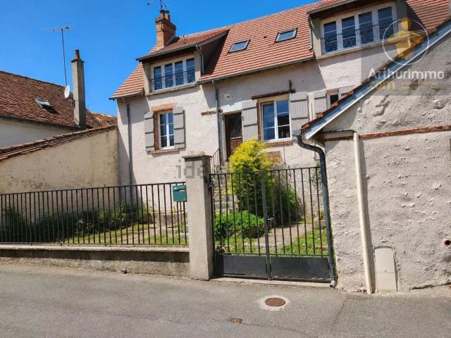 Maison, Avaray