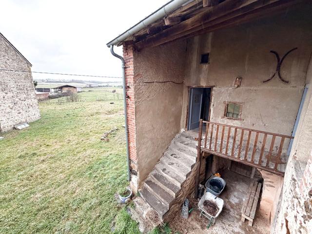 Maison avec 4000 m2 de terrain