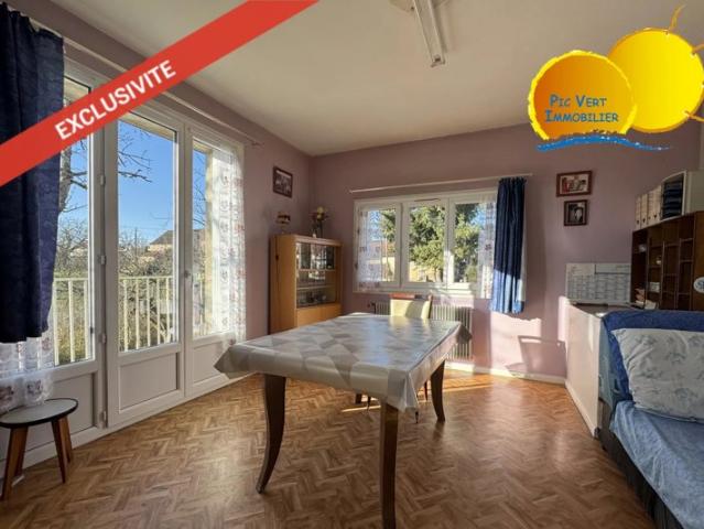 Maison avec 4 chambres sur terrain de 2981m²