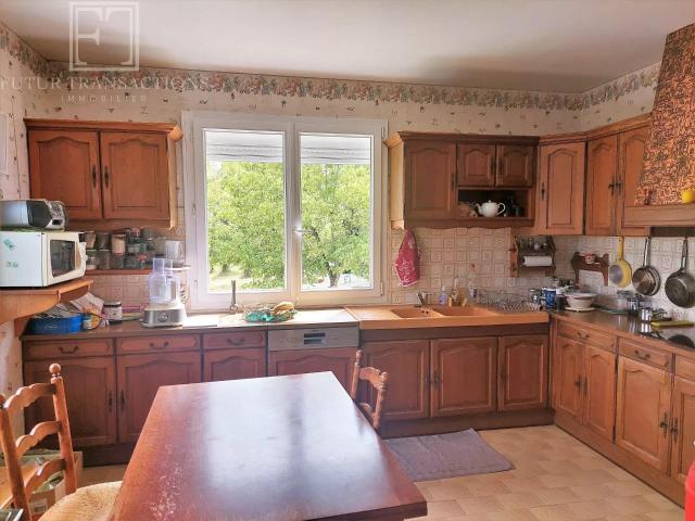 Maison avec 2 logements sur 6250 m² 130m² Mareuil en périgord