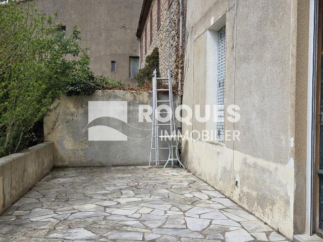 MAISON avec terrain centre village de CEILHES
