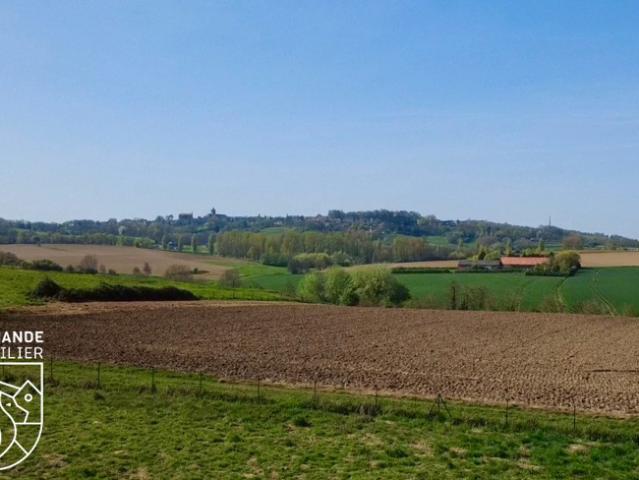 Maison avec terrain constructible
