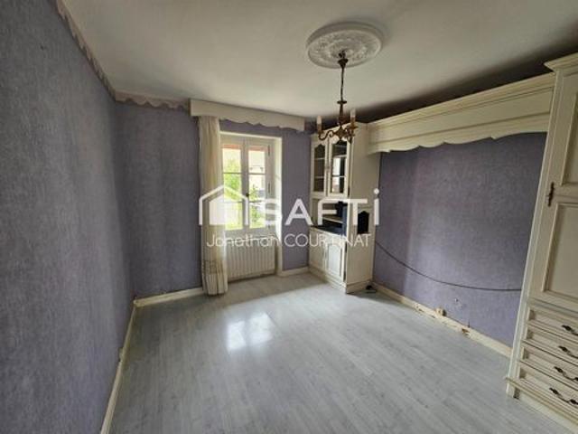 Maison avec terrain de 2550 m² Magnet
