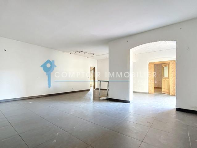 Maison avec terrain de 300 m2